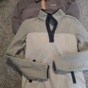 Columbia Two-Tone Fleece Pullover - Sage Green, Cream & Black Trim